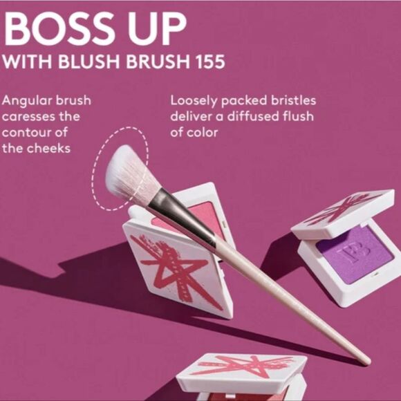 Fenty Beauty 155 Blush Makeup Brush - Picture 3 of 6